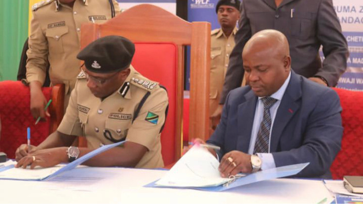 IGP. CAMILLUS WAMBURA, AMEWATAKA WATENDAJI WA WCF KUWAJENGEA UELEWA MAKAMANDA WA POLISI